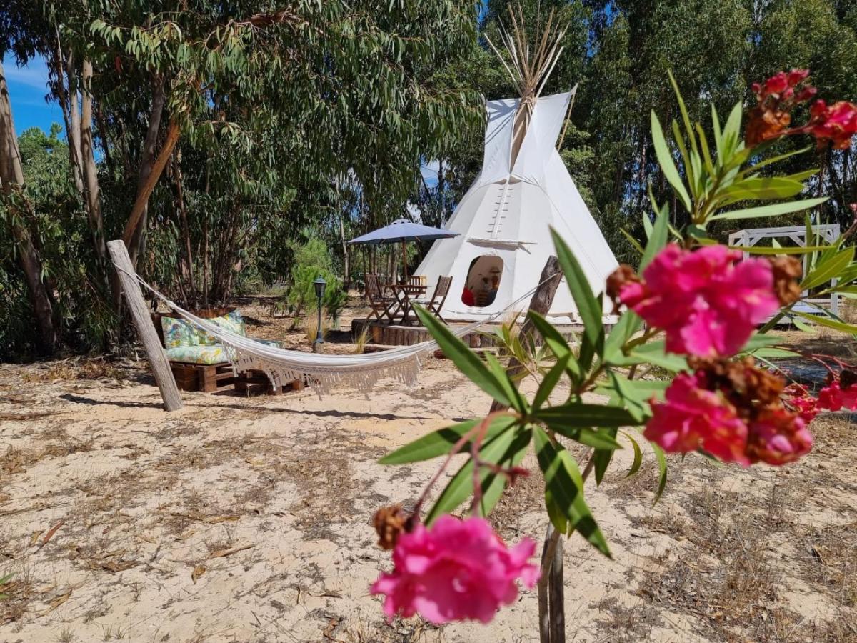 Hotel Goodmuda Tipi'S Grândola Exterior foto